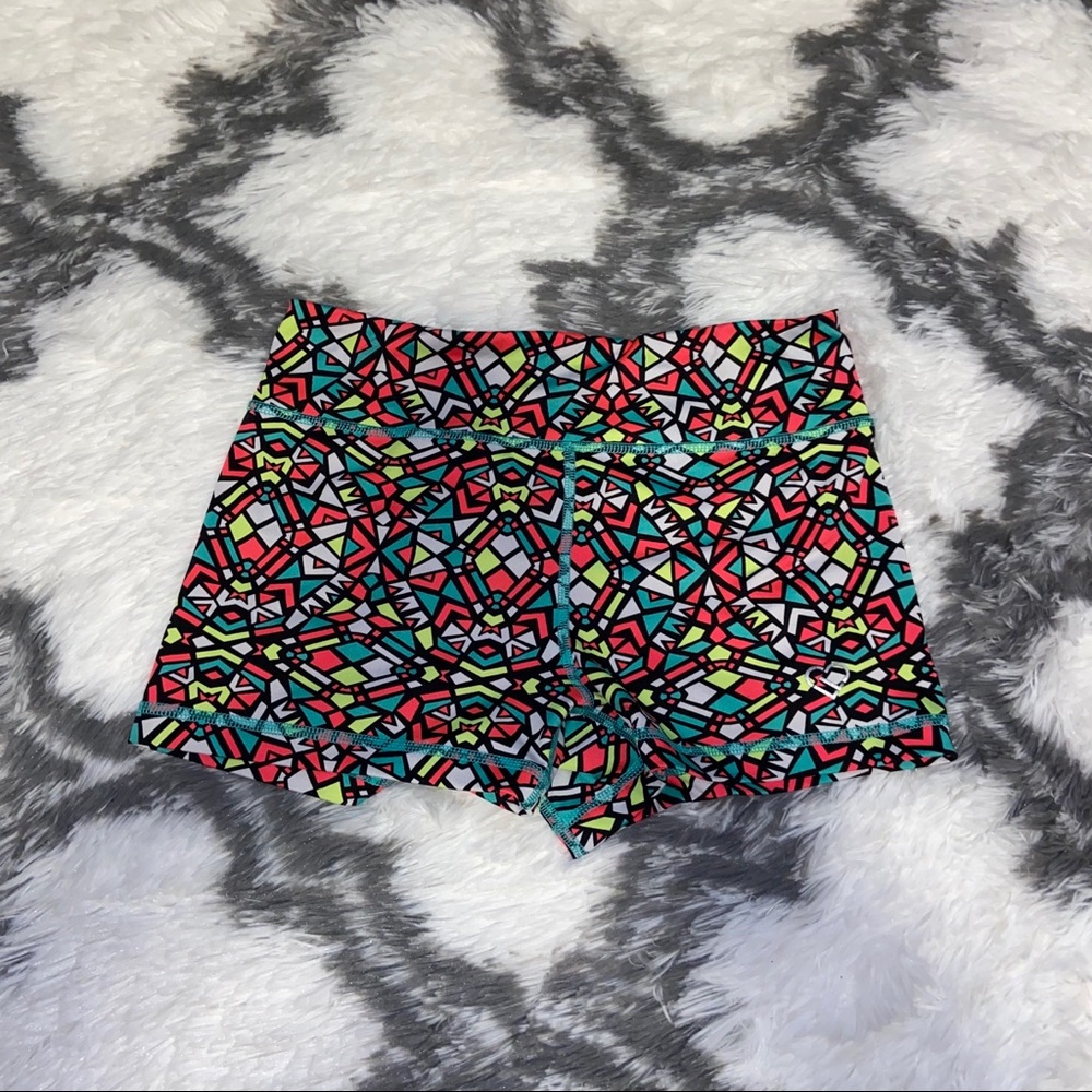 Geometric Patterned Athletic Shorts